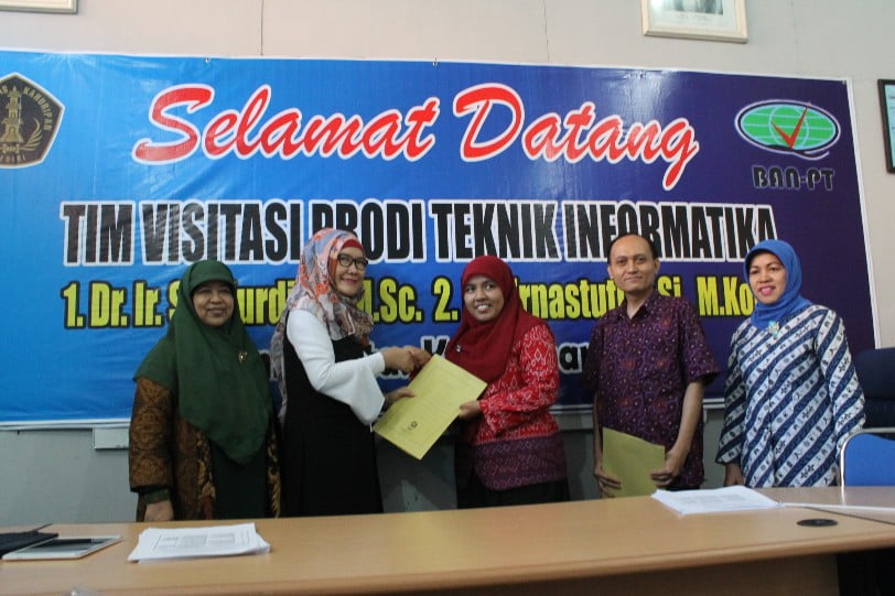 Teknik Informatika Universitas Kahuripan Kediri