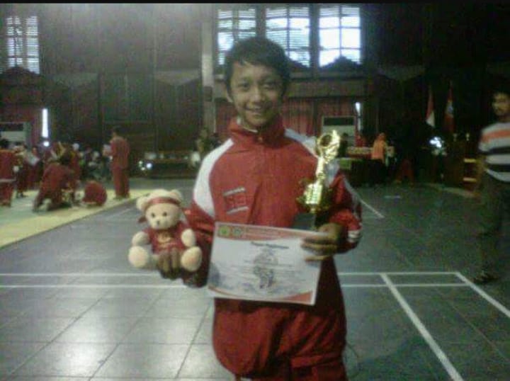 universitas kahuripan kediri, ukk, kampus kediri, kuliah kediri, kampung inggris, karyawan kediri, thaiboxing,swasta kediri, pare kediri, beladiri, wushu