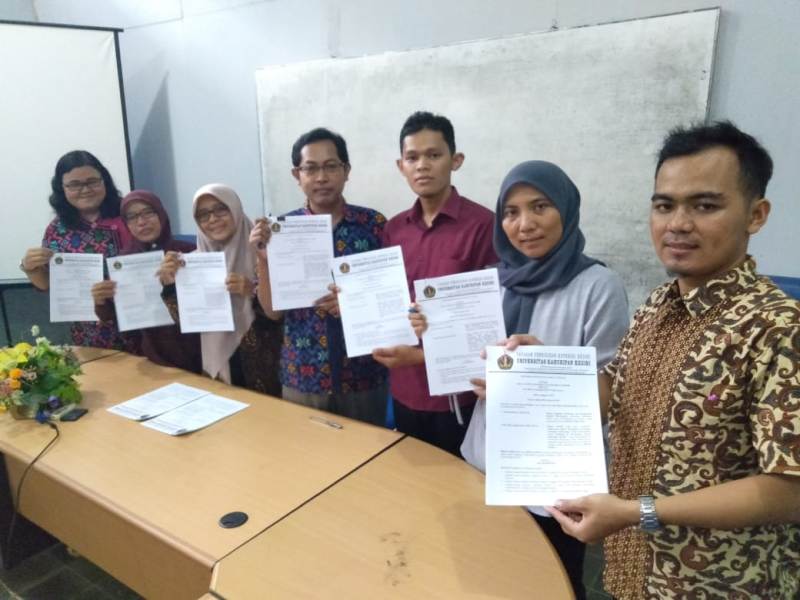 universitas kahuripan kediri, ukk, perguruan tinggi, ukk, kuliah kediri, kampus kediri, kampus jawa timur, dosen, LLDIKTI, kemenristikdikti, dana hibah, penelitian