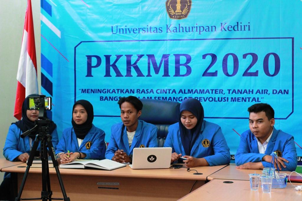 PKKMB, universitas Kahuripan, kediri, ukk