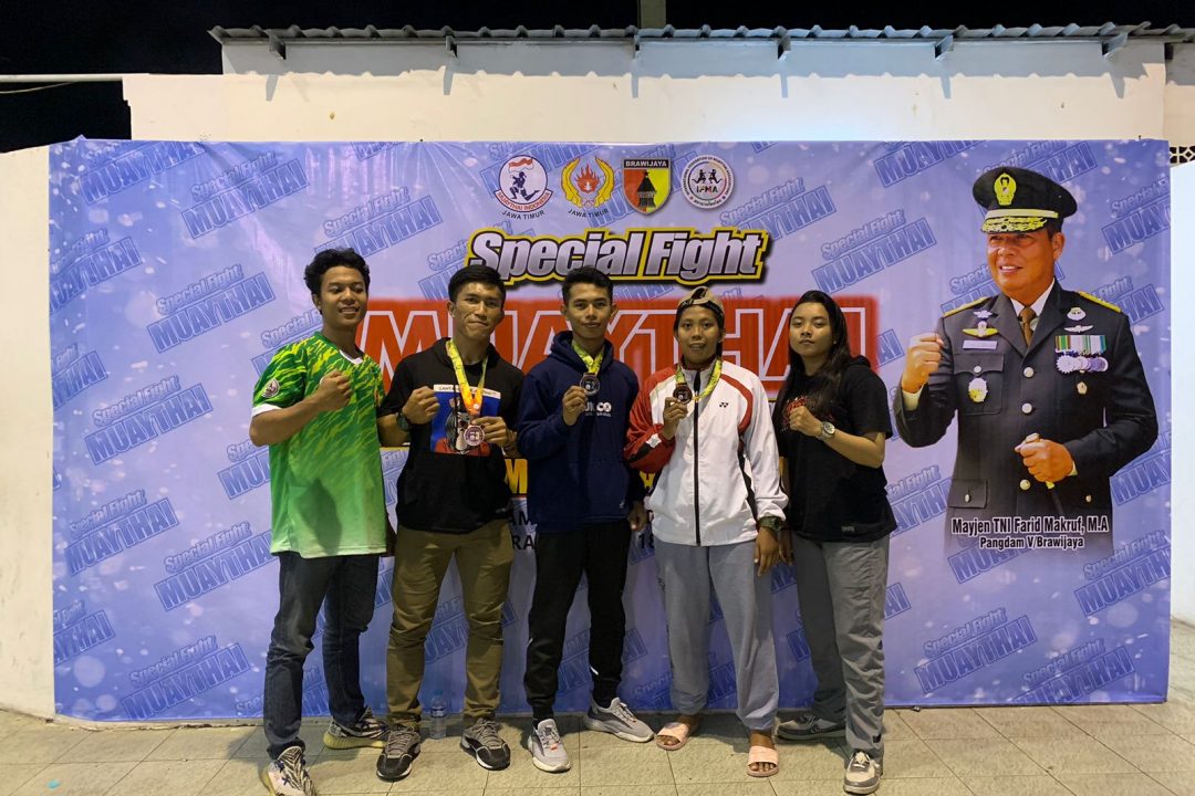 4 Mahasiswa Universitas Kahuripan Kediri Berlaga di Kejuaraan Muaythai Special Fight Piala Pangdam V Brawijaya